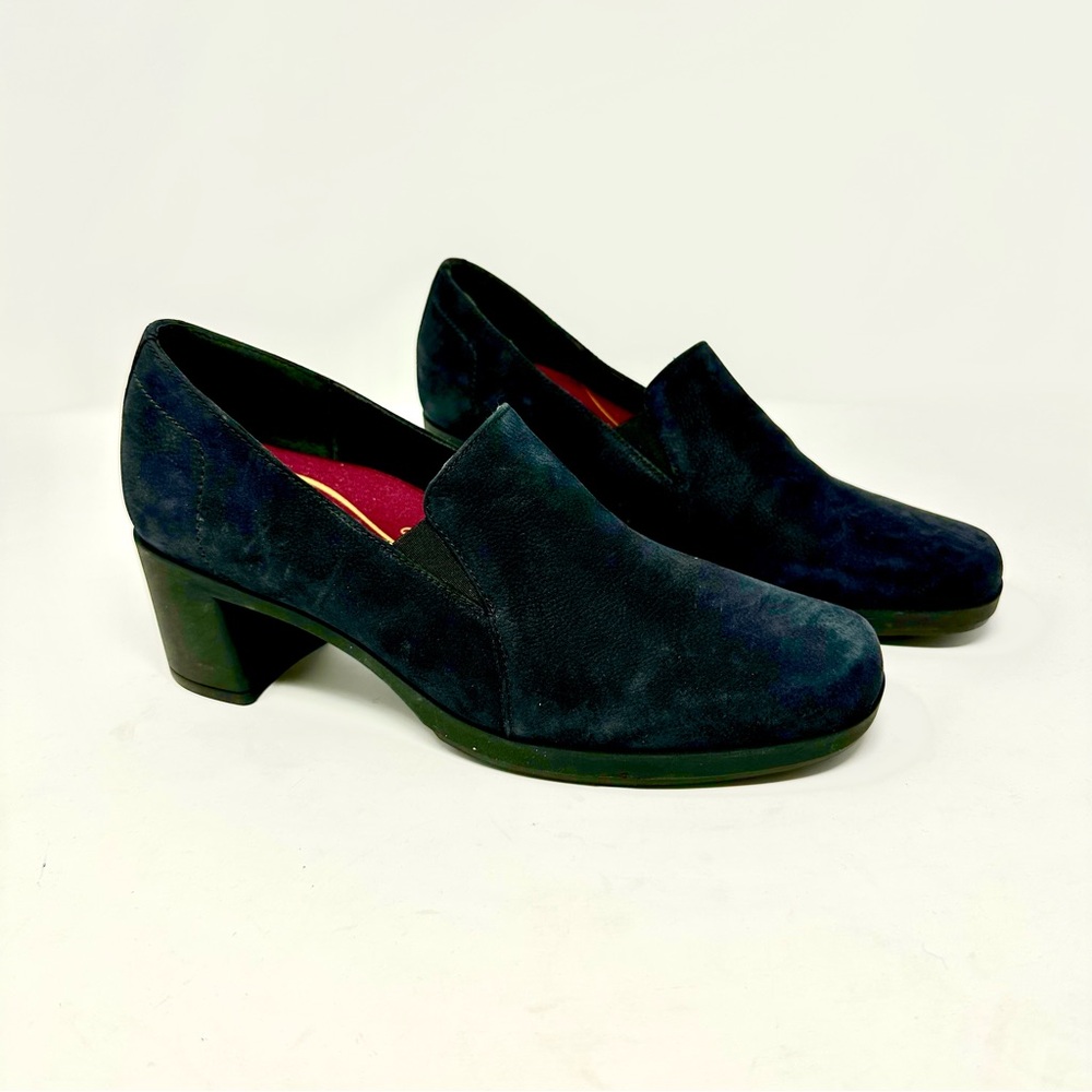 Munro Elegant Black Women's block heels size 9